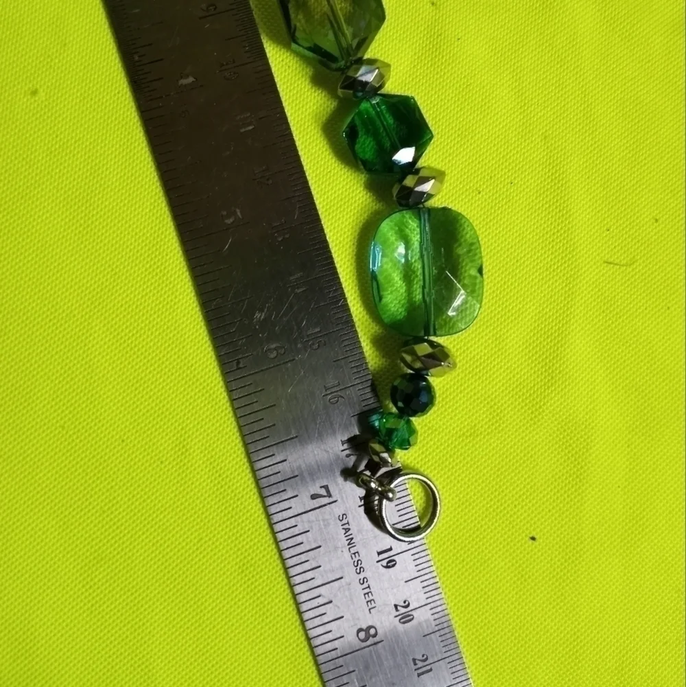 Silvertone beaded Green blue Aurora borealis toggle wire bracelet